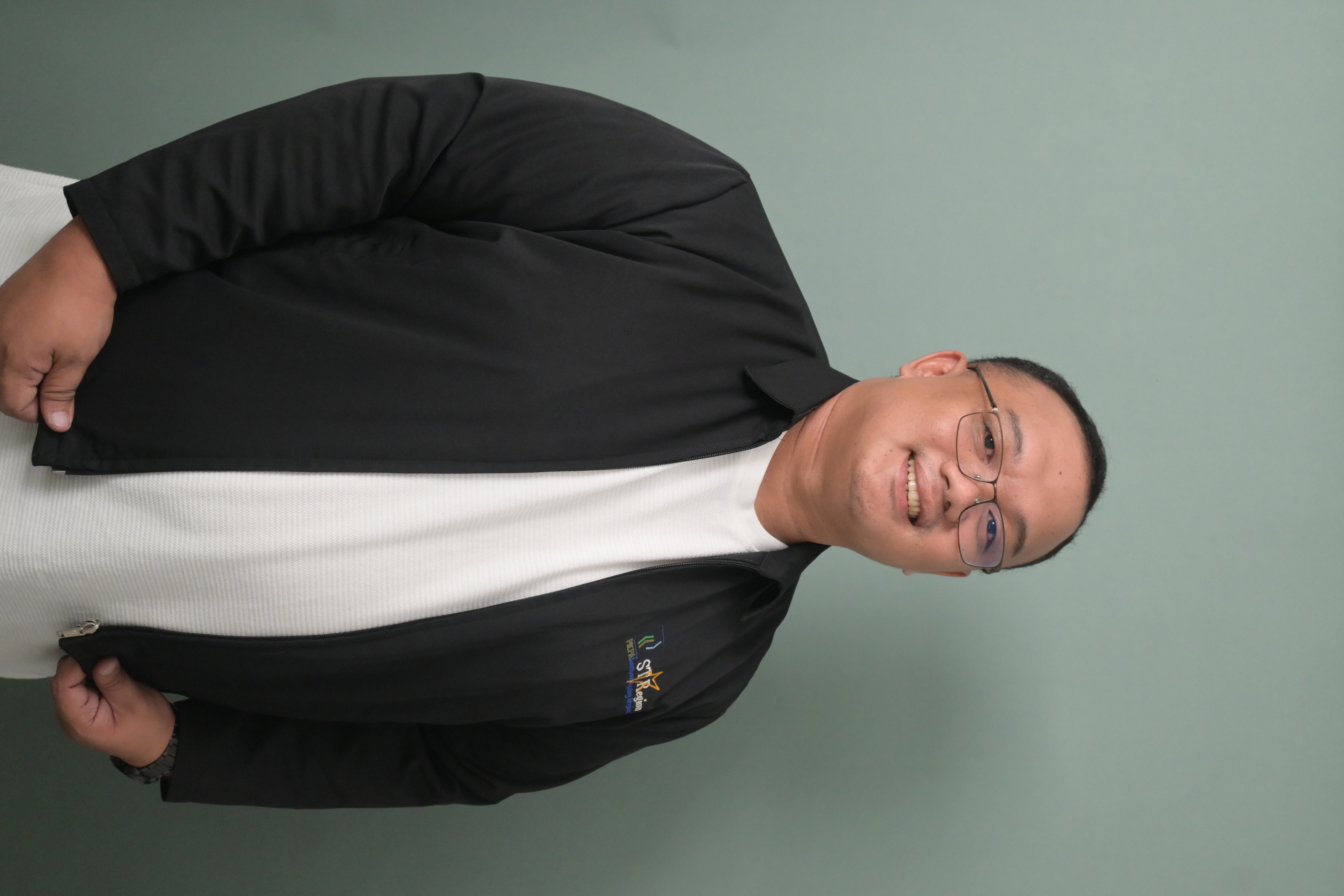 MR. JEROME F. FESALBONI